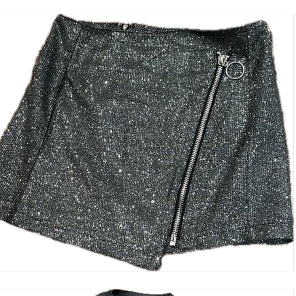 NEW Essue Gray Sequin Wrap Mini Skirt Casual